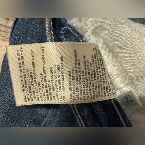 L’AGENCE Size 26 Women’s Jeans- Designer Denim Size 26 - Premium Stretch Jeans - Picture 5 of 7